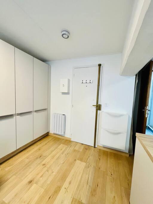 Stylish Studio In The Center Of Senlis Διαμέρισμα Senlis  Εξωτερικό φωτογραφία